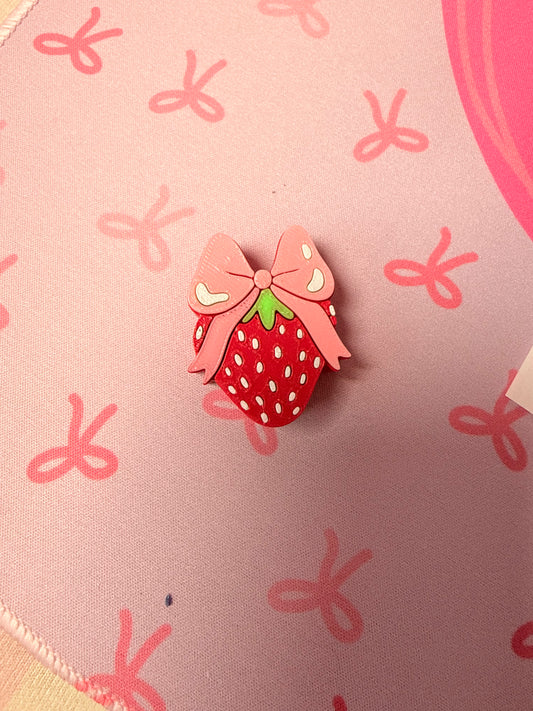 Strawberry Straw Topper