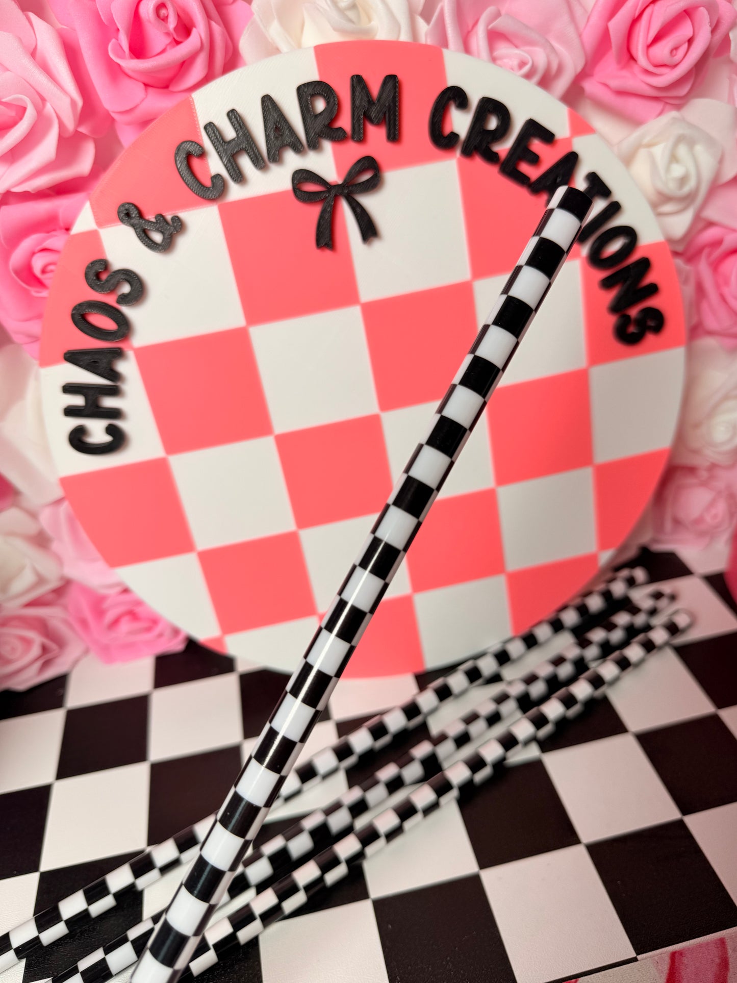 Black and White Checkered Print 40 0z Straw